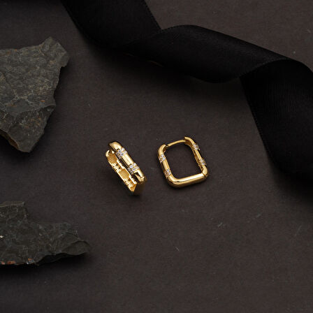 Köşeli Spor Altın Küpe