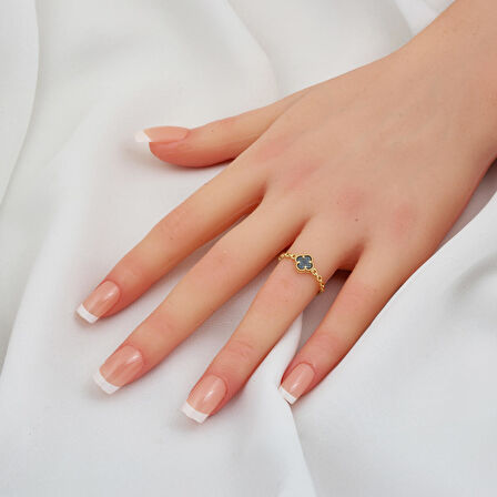 Siyah Taşlı Yonca 14 Ayar Altın Takı Seti