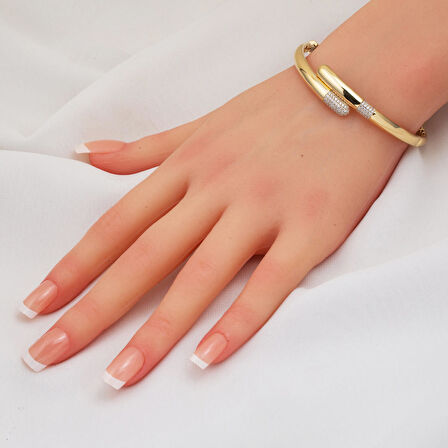 Filata 14 Ayar Kelepçe Sarı Altın Bilezik