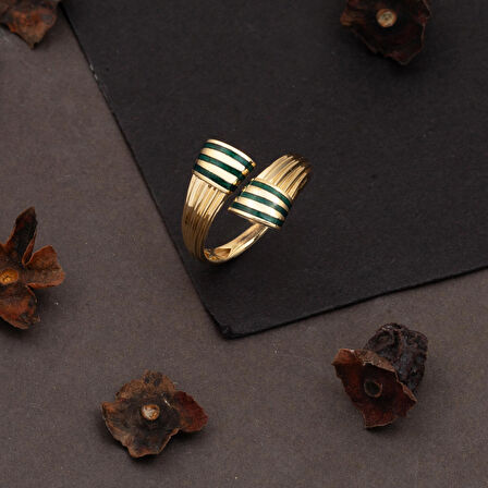 Alvina Yeşil Çizgili 14 Ayar Altın Yüzük