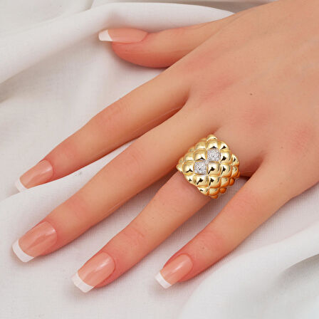 Işıltılı Sarı Altın 14 Ayar Tasarım Yüzük