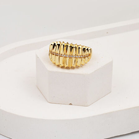 Amora 14 Ayar Altın İtalyan Yüzük