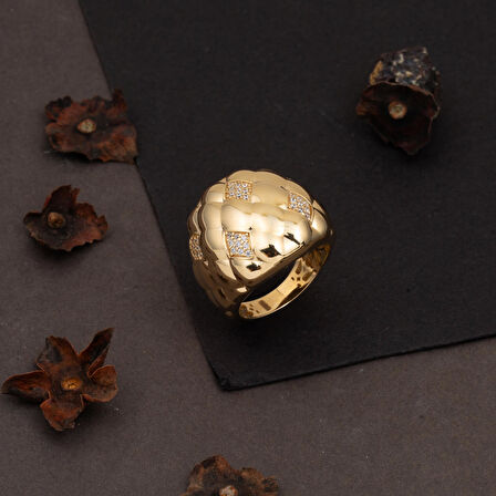 Veloria 14 Ayar Altın Tasarım Yüzük