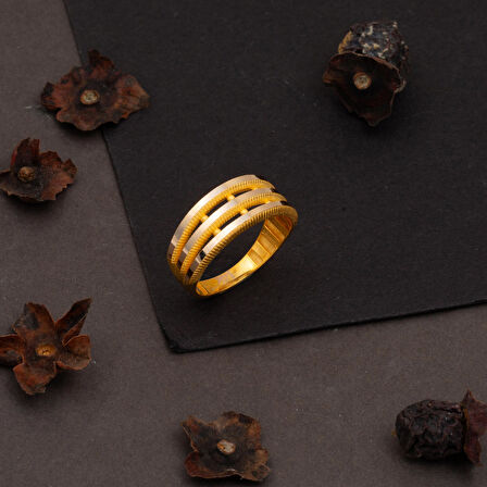 Üçlü Ajda 14 Ayar Altın Yüzük