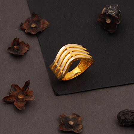 14 Ayar Altın Zikzaklı Ajda Yüzük