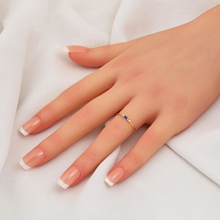 Mavi Bagetli Minimal 14 Ayar Altın Yüzük