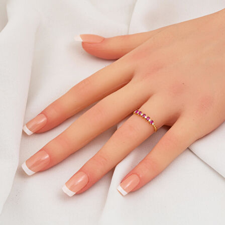 Kırmızı Bagetli Altın Yüzük 14 Ayar