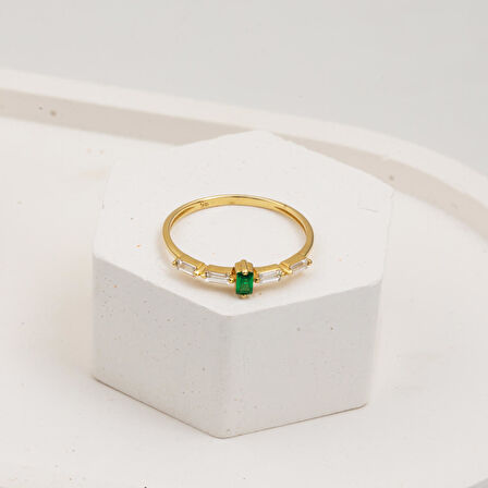 Yeşil Bagetli 14 Ayar Altın Yüzük