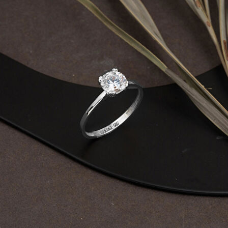 Beyaz Altın Tektaş Yüzük 14 Ayar