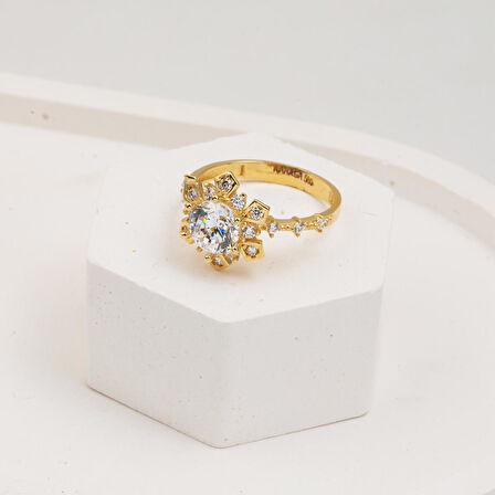 Serenay 14 Ayar Altın Tektaş Yüzük