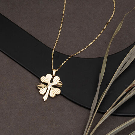 Işıltılı 14 Ayar Altın Yonca Kolye