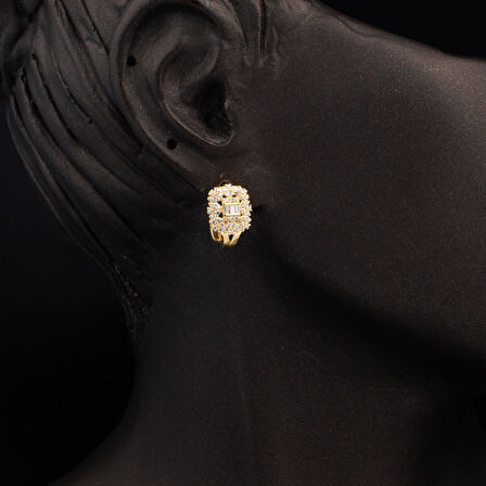 Baget Altın Kadın Küpe