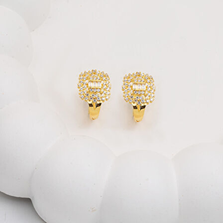 Baget Altın Kadın Küpe