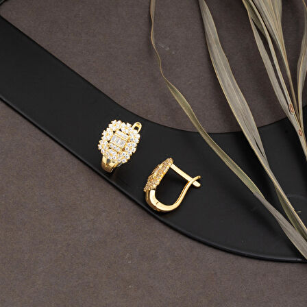 Baget Altın Kadın Küpe