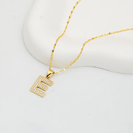 E Baş Harfi 14 Ayar Altın Kolye