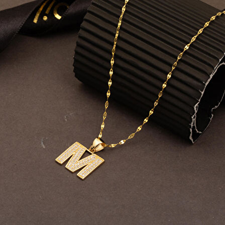 14 Ayar Altın M Harfi Kolye