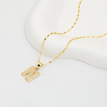 N Harfi 14 Ayar Altın Kadın Kolye