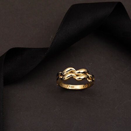 Kıvrımlı Tasarım 14 Ayar Altın Yüzük