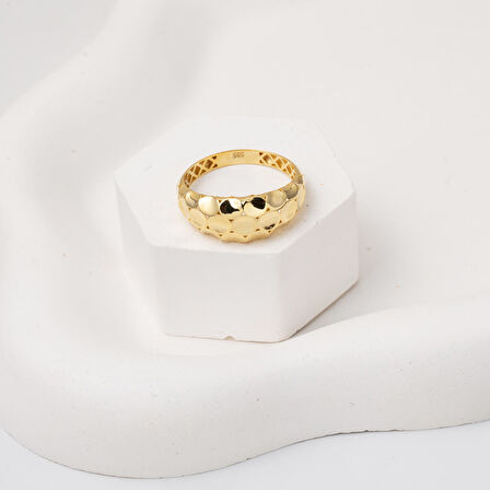 14 Ayar Yuvarlak Desenli Altın Yüzük