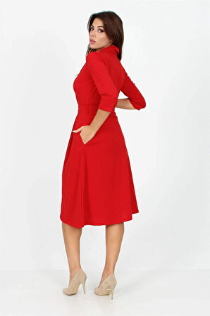 Dipmoda Kadın kemer detaylı midi boy elbise DKS016