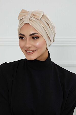 Önden Fiyonklu Kadife Bone,B-7K