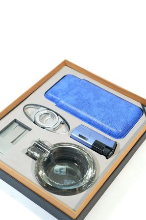 Parmida 3 Torch Çakmak Kılıf Küllük Kesici Sehpa Gümüş-Mor Beşli Puro Seti TR9880