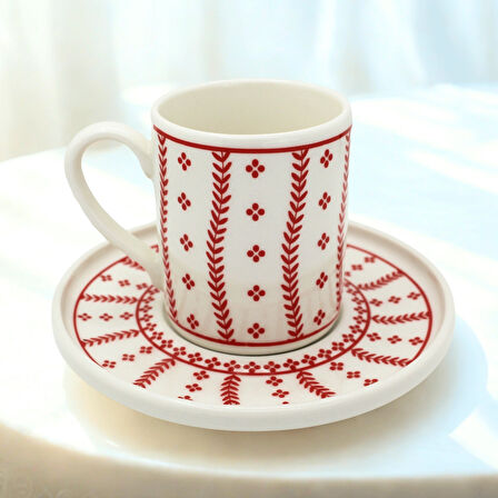 Kırmızı Motifli 6 Kişilik Porselen Kahve Fincan Takımı