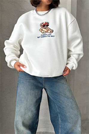 Dipmoda kadın ekru içi pamuklu nakış detaylı sweat DPG035