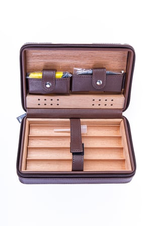 Cohiba Kahverengi Çakmak Kesicili Deri Puro Taşıma Çantası & Seyahat Humidoru - TR8253