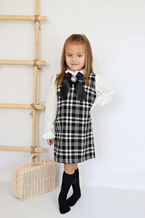 Kız Çocuk Siyah Vanessa Broş Detaylı Tüvit Uzun Kollu Yılbaşı Elbisesi