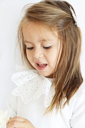 Kız Çocuk Ekru Uzun Kollu Bisiklet Yaka Fisto Detaylı 23 Nisan Body Bluz