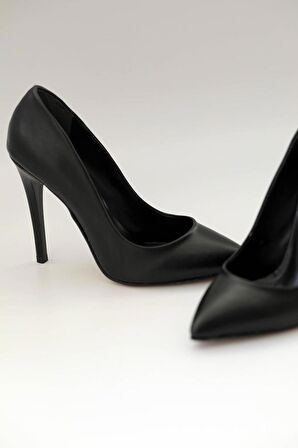 Kadın Sivri Topuk Ökçe Stiletto Ayakkabı