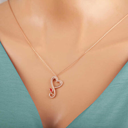 Lucky Life 925 Ayar Gumuss  Rose Kalpli Kelebek Kadın Kolye