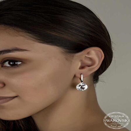 Swarovski Crystal Taşlı Lucky Life 925 Ayar Gumuss  Beyaz Sallantılı Kadın Küpe