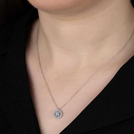Swarovski Taşlı Lucky Life 925 Ayar Gumuss  Tektaş Bayan Kolye