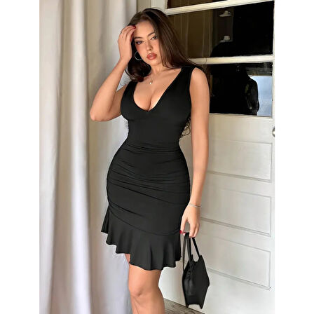 Lucky Life Kadın Askılı Derin V Dekolteli Fırfırlı Janjan Krep Elbise