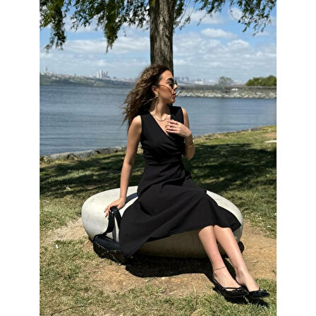 Lucky Life Kadın Ithal Krep Kumaş Kruvaze Yaka Eteği Kloş Kolsuz Mini Elbise