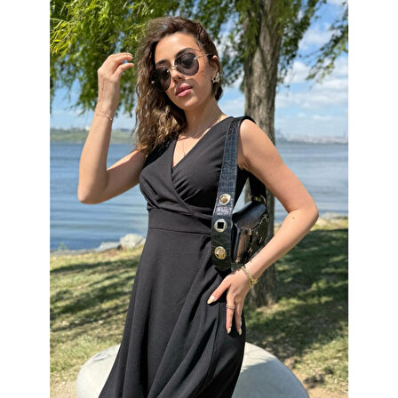 Lucky Life Kadın Ithal Krep Kumaş Kruvaze Yaka Eteği Kloş Kolsuz Mini Elbise