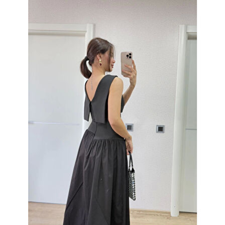 Lucky Life Kadın Arkası Kanatlı Uzun Elbise- Siyah