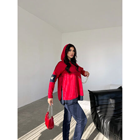 Lucky Life Kadın Kırmızı Kapşonlu Etek Ucu Detay Arma Ters Dikiş Gorunumlu Ikili Takım