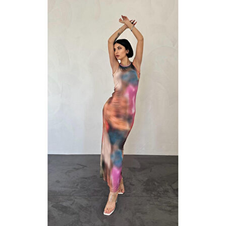 Bej Batik Desenli Elbise