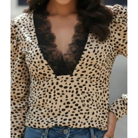 Lucky Life Kadın Uzun Kollu önden Derin Dantel Yaka Leopar Desenli Dalgıç Bluz