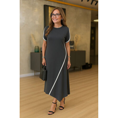 Lucky Life Kadın Kısa Kollu Bisiklet Yaka çift şerit Renk Detaylı Asimetrik Kesim Viskon Iki Iplik Elbise