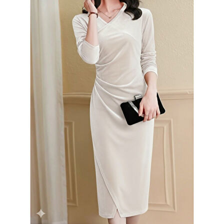 Lucky Life Kadın Uzun Kollu Kruvaze Yakalı Yandan Büzgülü önden çapraz Detaylı Midi Kadife Elbise