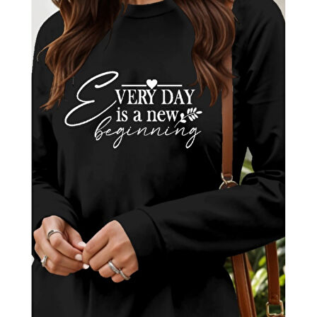 Lucky Life Kadın Uzun Kollu Bisiklet Yaka Kısa Viskon Iki Iplik Elbise