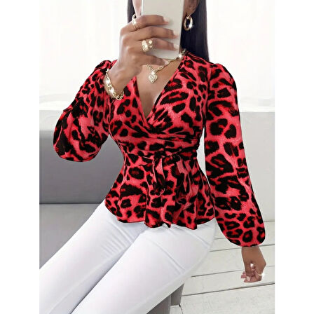Lucky Life Kadın Uzun Kollu Kruvaze Yakalı Belden Kuşaklı Leopar Desenli Süprem Bluz