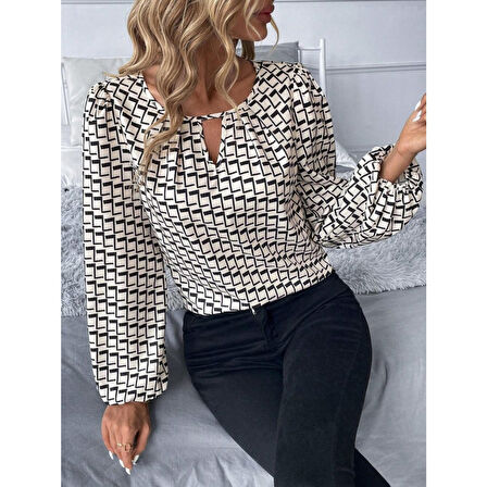 Lucky Life Kadın Uzun Kollu Damla Detaylı Yaka Desenli Süprem Bluz