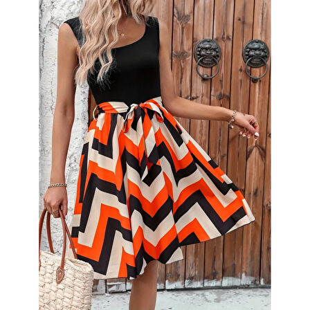 Lucky Life Kadın Askılı Yuvarlak Yakalı Belden Kuşaklı Zikzak Desenli Süprem Elbise