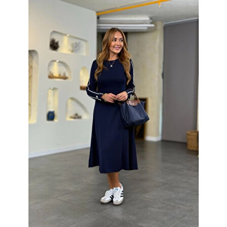 Lucky Life Kadın Uzun Kollu Bisiklet Yaka Midi Modal Elbise