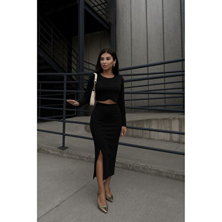 Lucky Life Kadın Uzun Kollu Bisiklet Yaka Kısa Krop Dalgıç Bluz Ile önden Yırtmaçlı Uzun Etek Ikili Takım